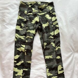 Lululemon Athletica Green and Black Leggings